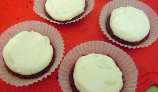 пирожное черно-белое наслаждение