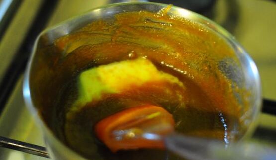 пирожное с маскарпоне и апельсиновой карамелью