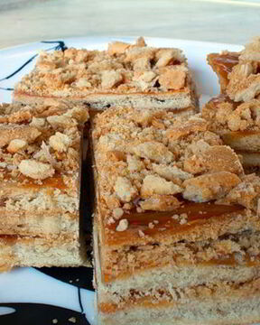 Пирожное с вареной сгущенкой