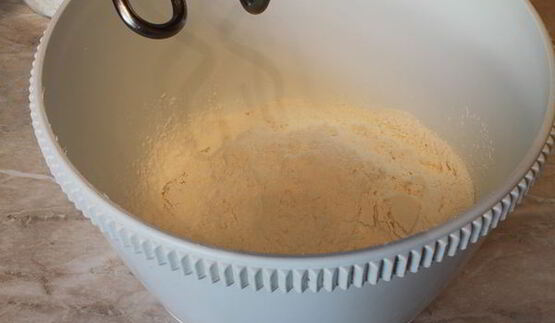 пирожное с вареной сгущенкой