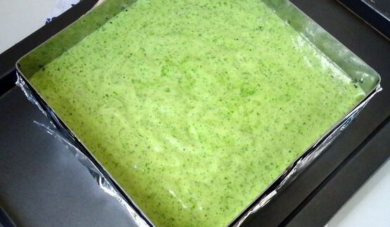 пирожное шпинат-малина