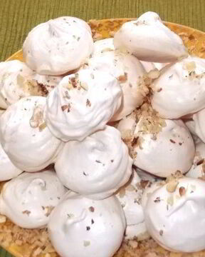 Пирожное воздушное безе