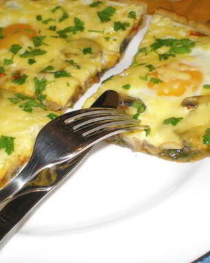 Флорентийская пицца со шпинатом и грибами