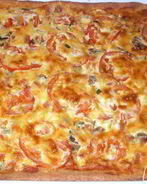 Легкая пицца из творожного теста