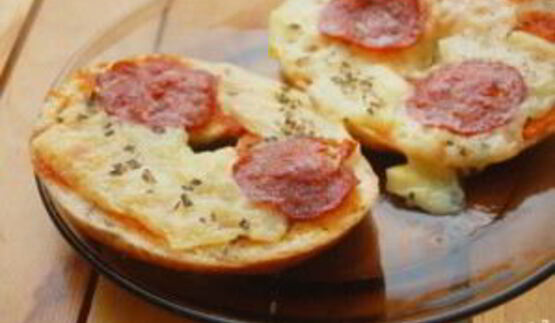 пицца на батоне