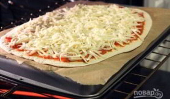 пицца на противне