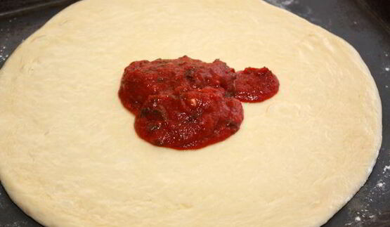 пицца с беконом