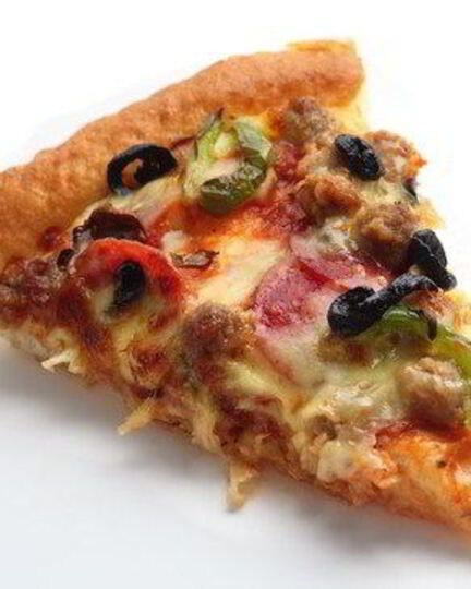 Рецепт пиццы с куриной печенью и помидорами