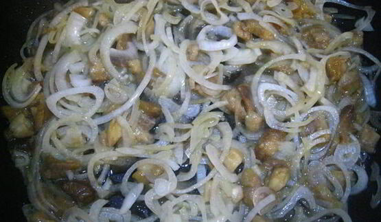 пицца с лесными грибами