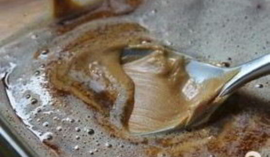 банановые пончики с арахисовой глазурью