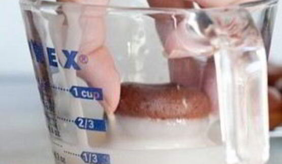 мексиканские шоколадные пончики с глазурью