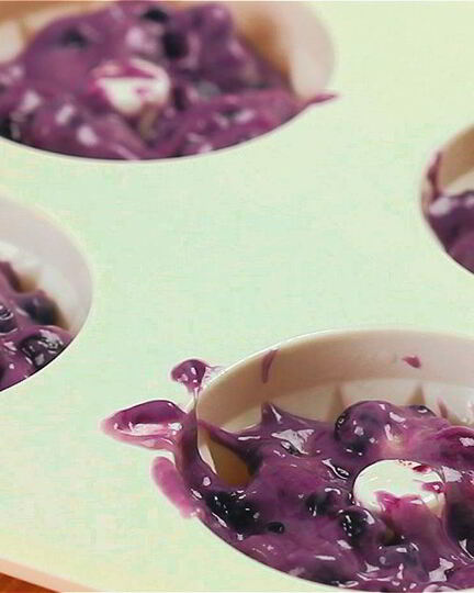 Рецепт пончиков с черникой в духовке