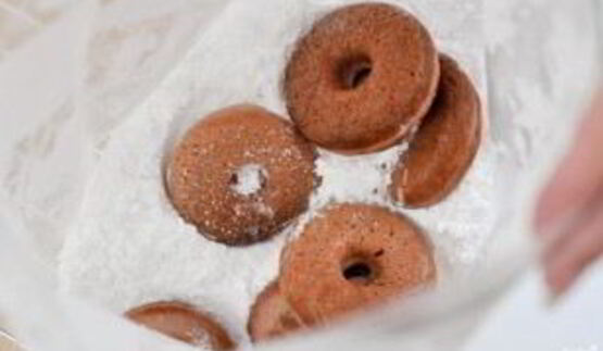 пончики с сахарной пудрой