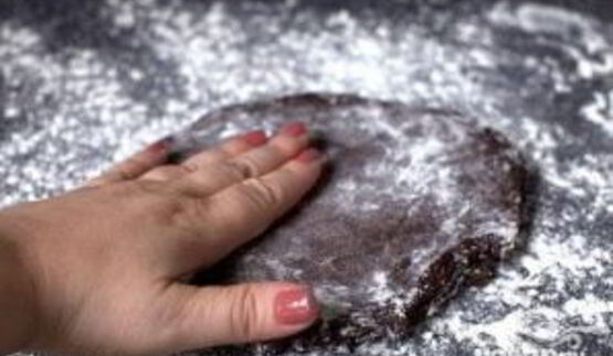 шоколадные пончики в глазури