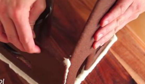 новогодний пряничный домик