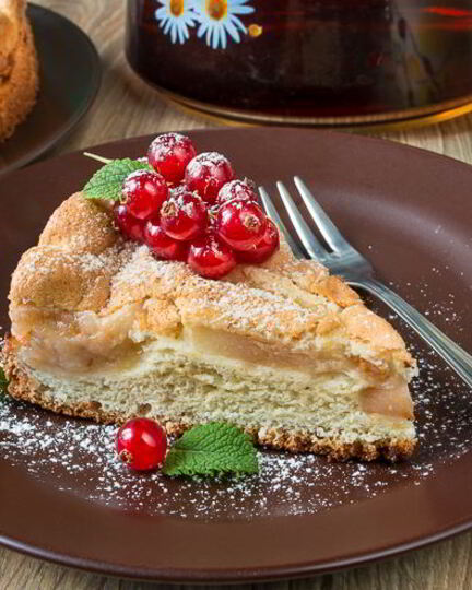 Рецепт классической яблочной шарлотки