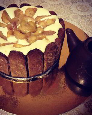 Шарлотка из имбирных пряников