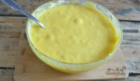 шарлотка классическая с яблоками