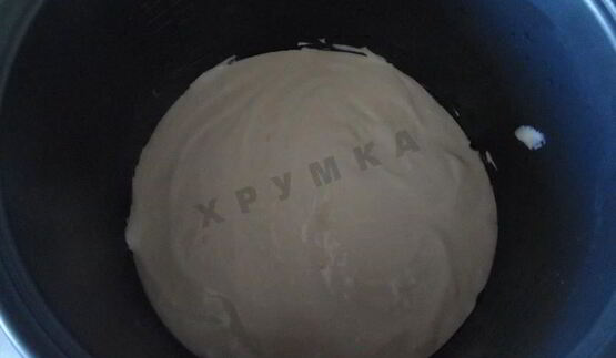 шарлотка с грушами в мультиварке