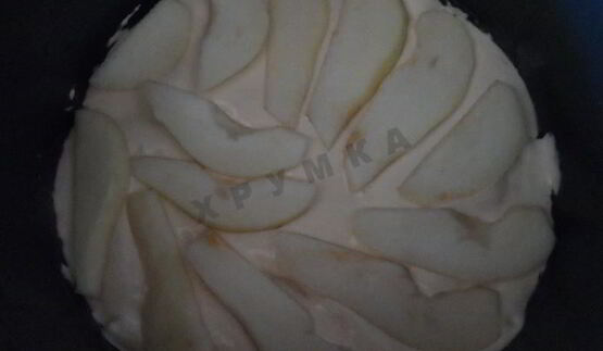 шарлотка с грушами в мультиварке