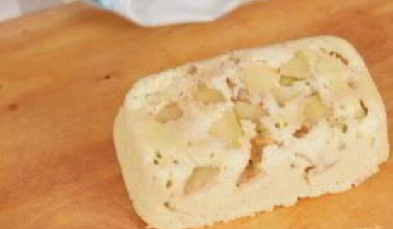 шарлотка с яблоками в микроволновке