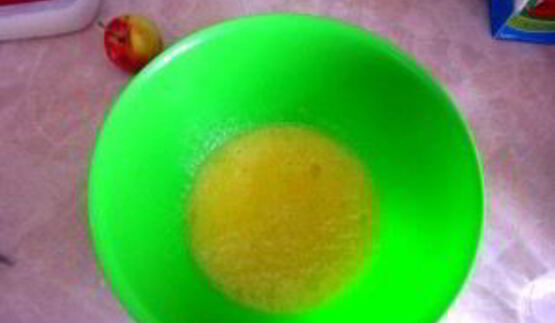 яблочная шарлотка