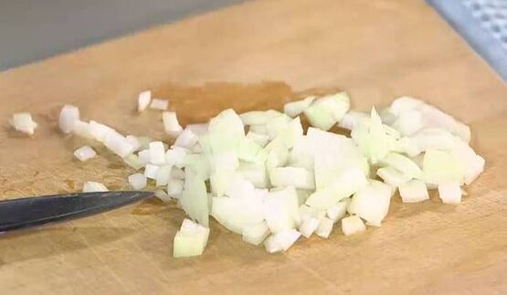 овощной штрудель с фасолью и паприкой