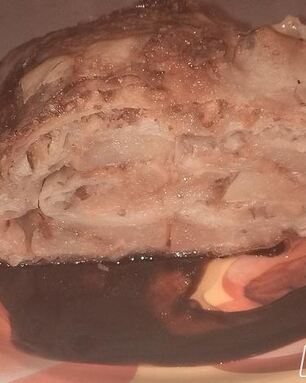 Штрудель с франжипани и айвой