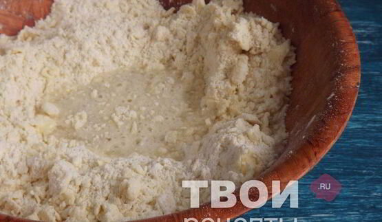 штрудель с грушей и сыром дор блю