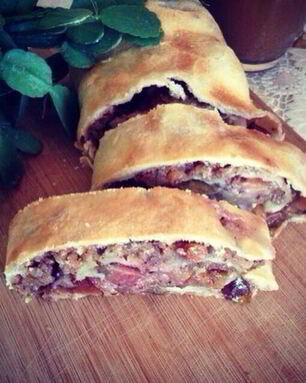 Сливовый штрудель