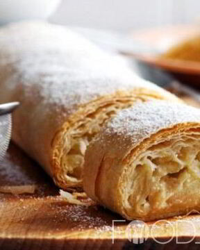 Яблочный штрудель из слоеного теста