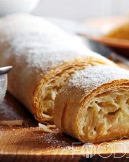 Рецепт яблочного штруделя из слоеного теста