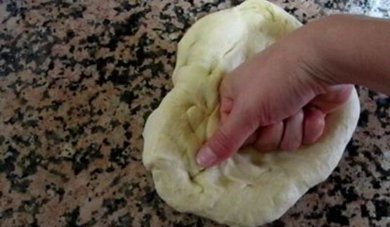 яблочный штрудель с грецкими орехами