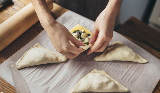 слойки с фетой и шпинатом