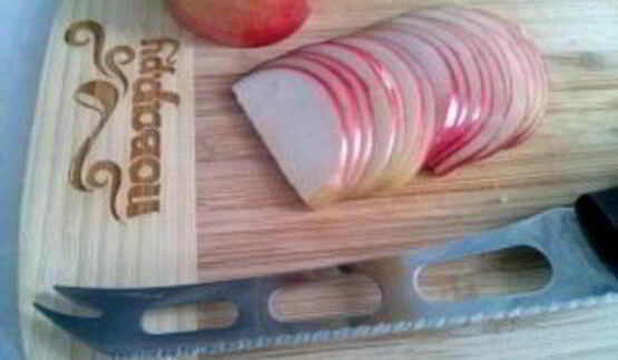 слойки с яблоками из слоеного бездрожжевого теста