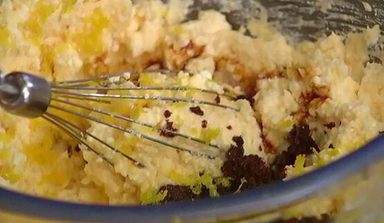 лимонный творожник с изюмом