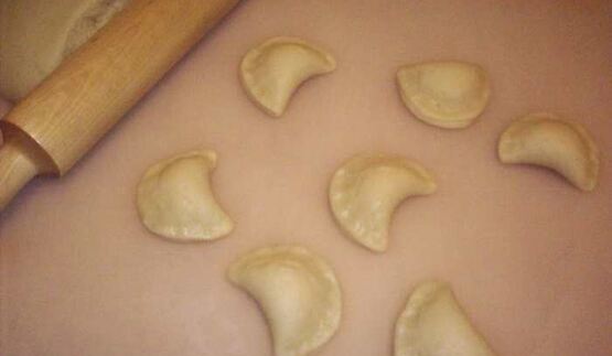 мои сочни из рассольного теста