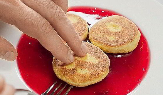 сырники с кукурузной мукой и вареньем