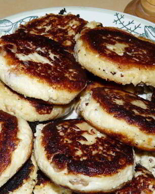 Сырники с курагой и изюмом