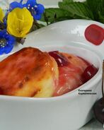 Сырники с вишневым соусом