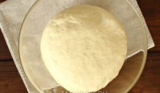 быстрое дрожжевое тесто на воде на пирожки