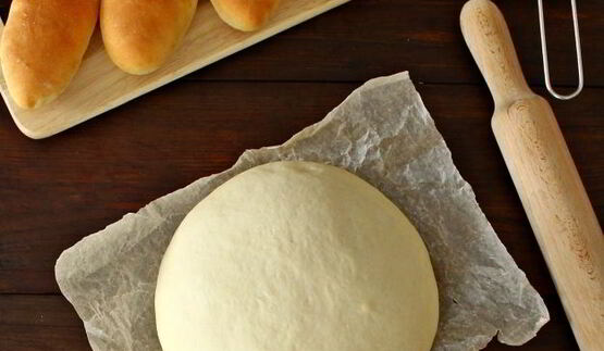 быстрое дрожжевое тесто на воде на пирожки