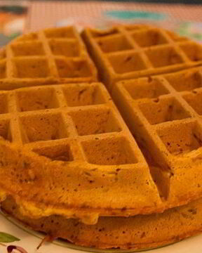 Тесто для вафель в вафельнице