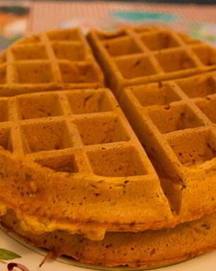 Тесто для вафель в вафельнице