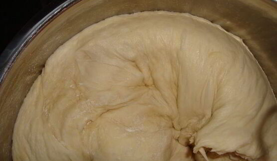 универсальное дрожжевое тесто на все случаи жизни