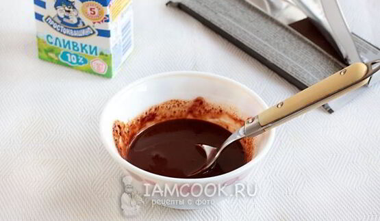 бисквитный торт панчо со сливочным кремом и ягодами