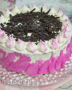 Бисквитный торт с творожным кремом