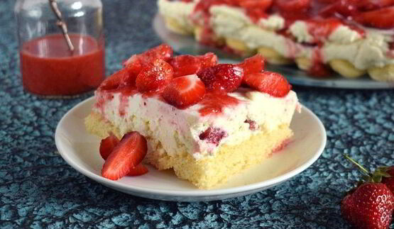 клубничный торт с белым шоколадом