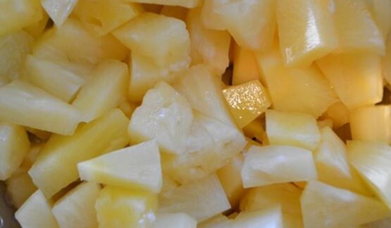 летний торт из печенья савоярди