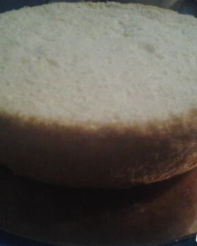 Нежный и пушистый бисквит с арахисом